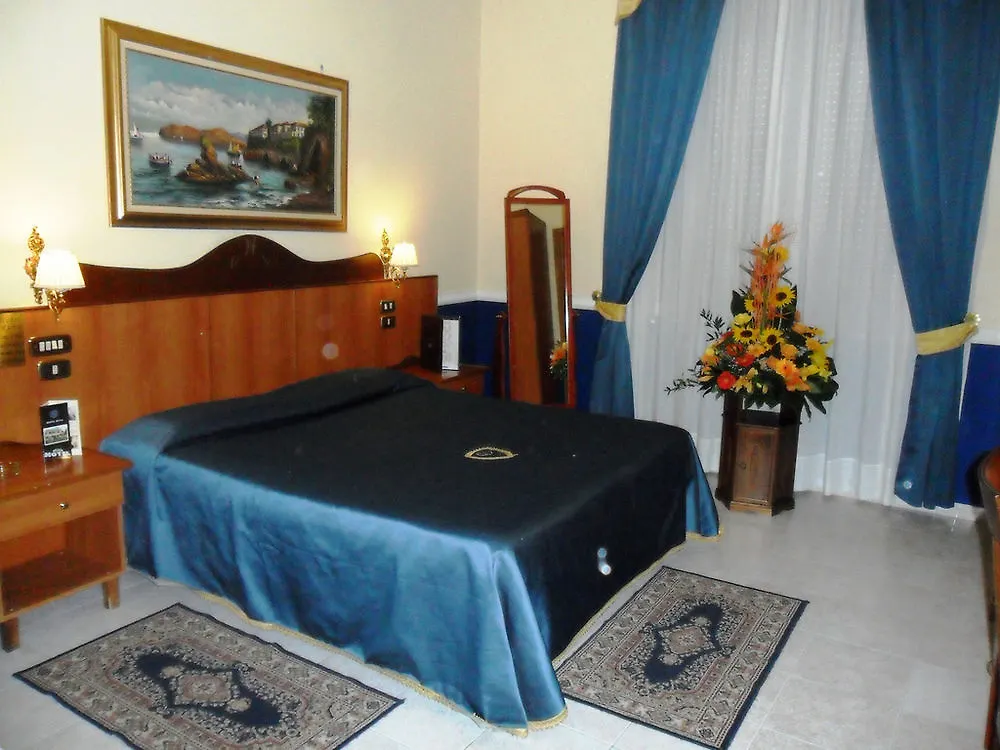 ***  Runa Hotel Melito di Napoli Italy