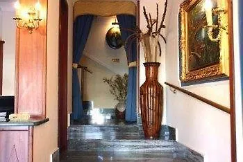 Runa Hotel Mugnano di Napoli 3*,
